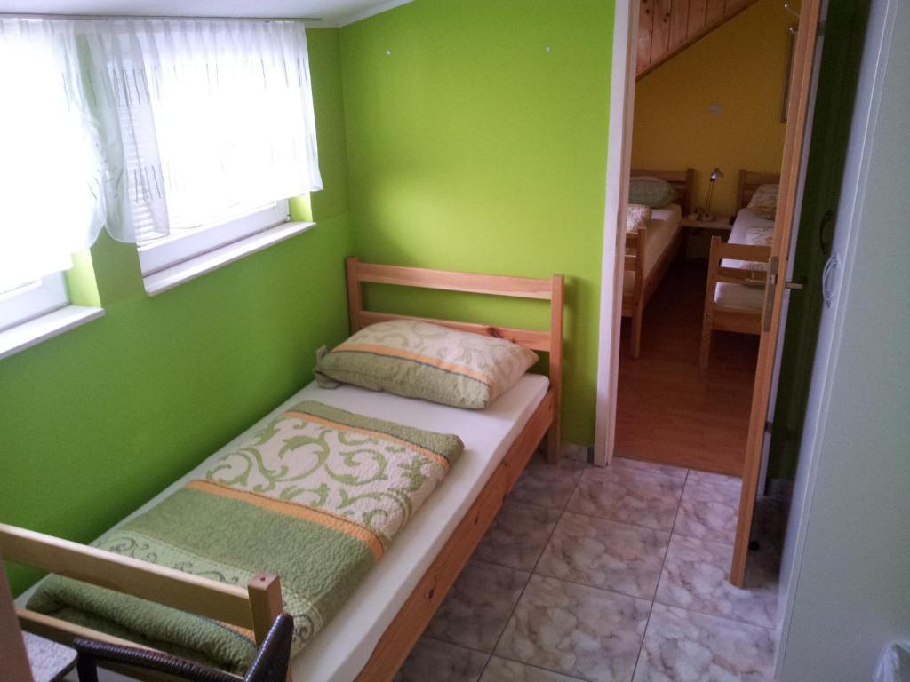 Guest House Mlada Lipa Maribor Room photo