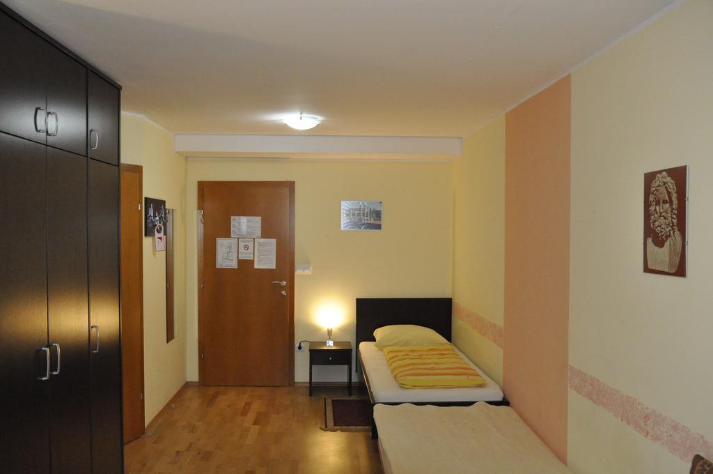 Guest House Mlada Lipa Maribor Room photo